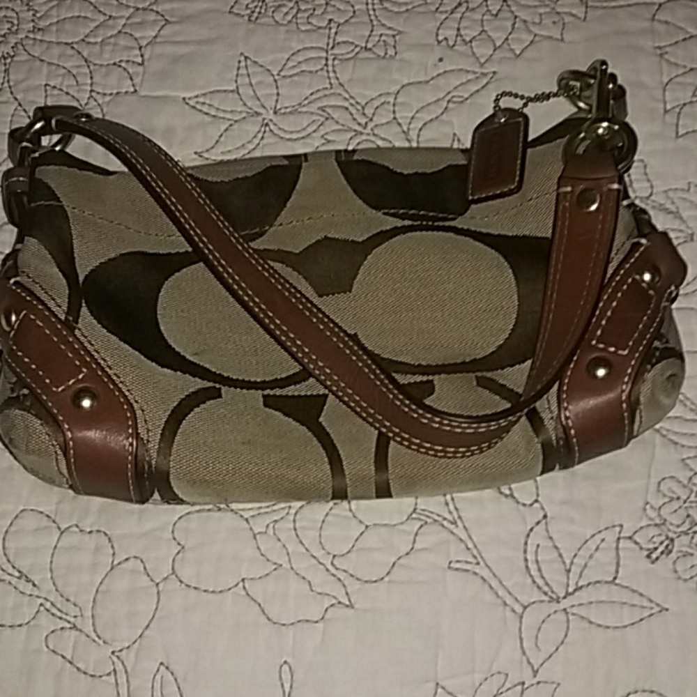 Authentic coach purse